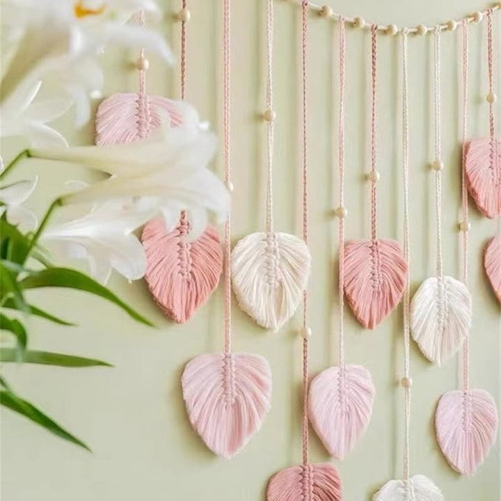 BowLift | Leaf-Themed Macrame Wall Decor