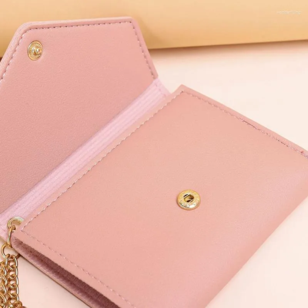 Elegant Compact Wallet with Tassel Bowlift