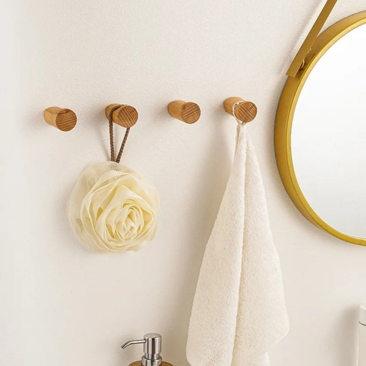 BowLift | Minimalist Beech Wood Wall-Mounted Hook