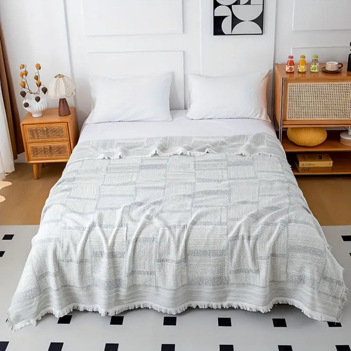 BowLift | Mixed Tone Geometric Cotton Blanket