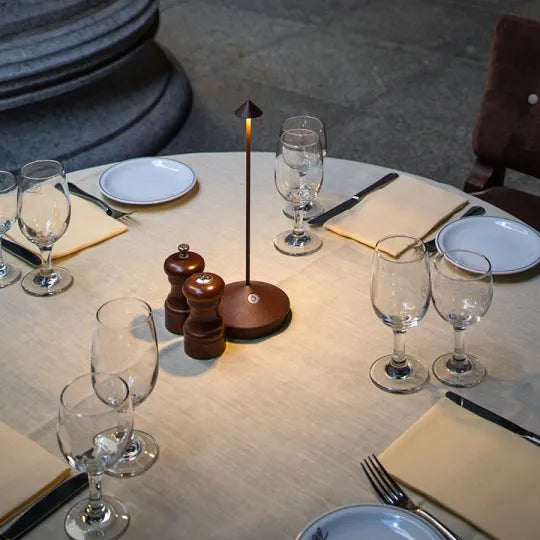BowLift | Modern LED Table Lamp - CalmLight