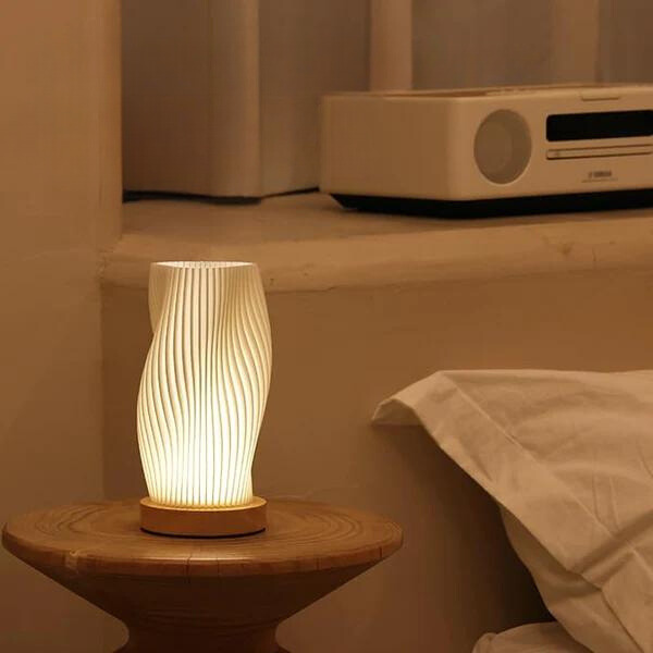 BowLift | Wavecrest Lamp – Sleek USB-Powered Dimmable Table Lamp