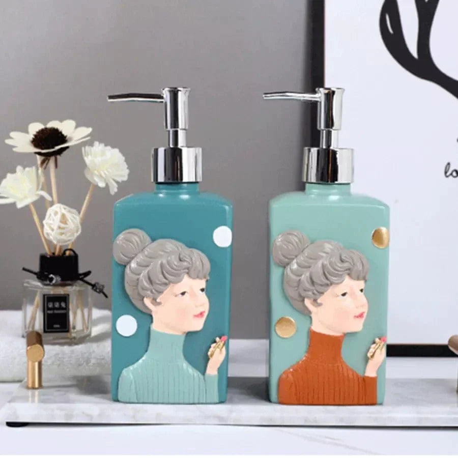 Nordic Girl Soap Dispenser Bowlift