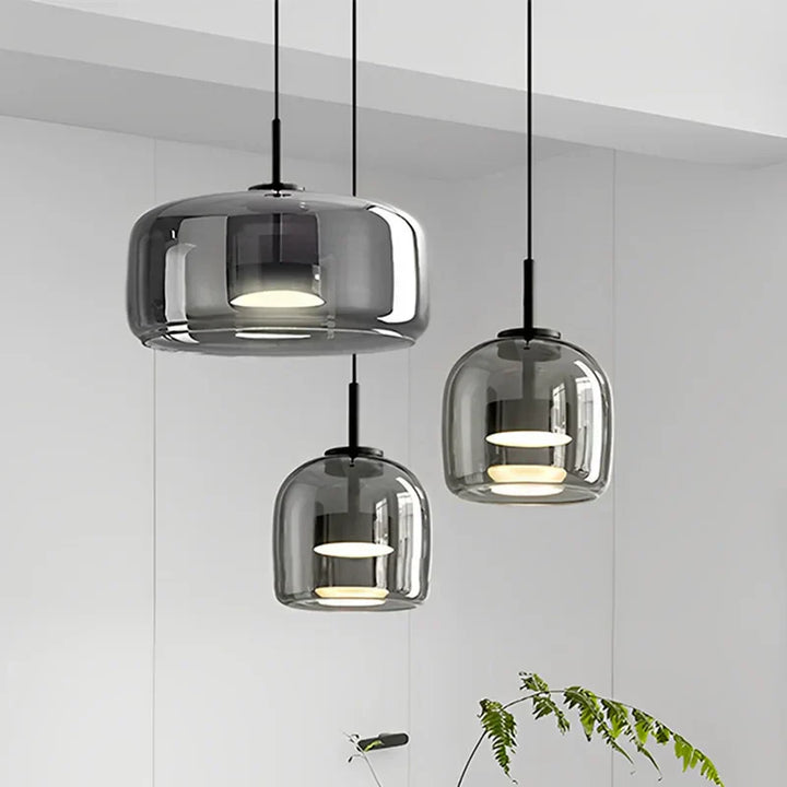 BowLift | CrystalGlow Pendant Light - elegant pendant light made of clear glass