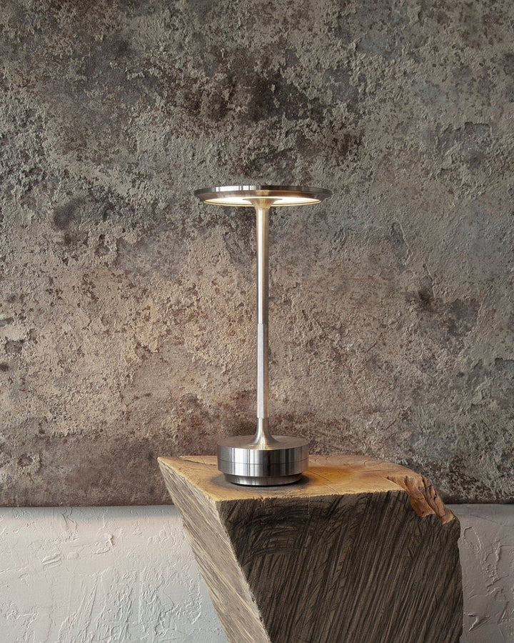 BowLift | NordicaLight Luxe Wireless Table Lamp for Elegant Lighting