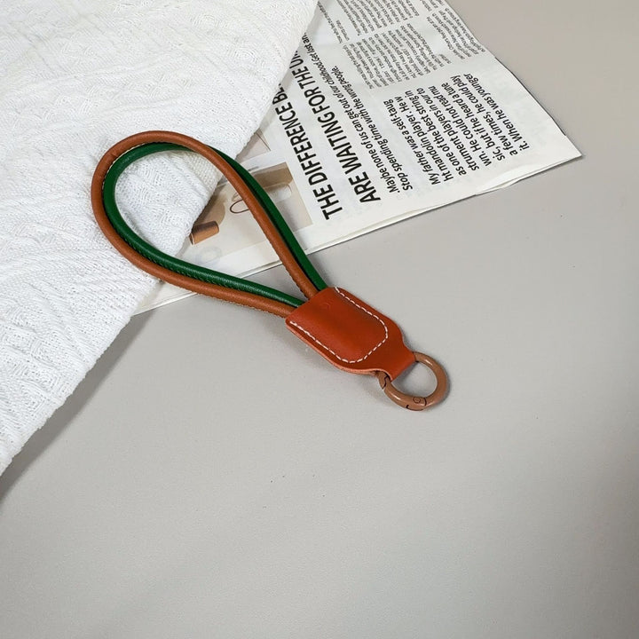 Premium Leather Keychain Holder Bowlift