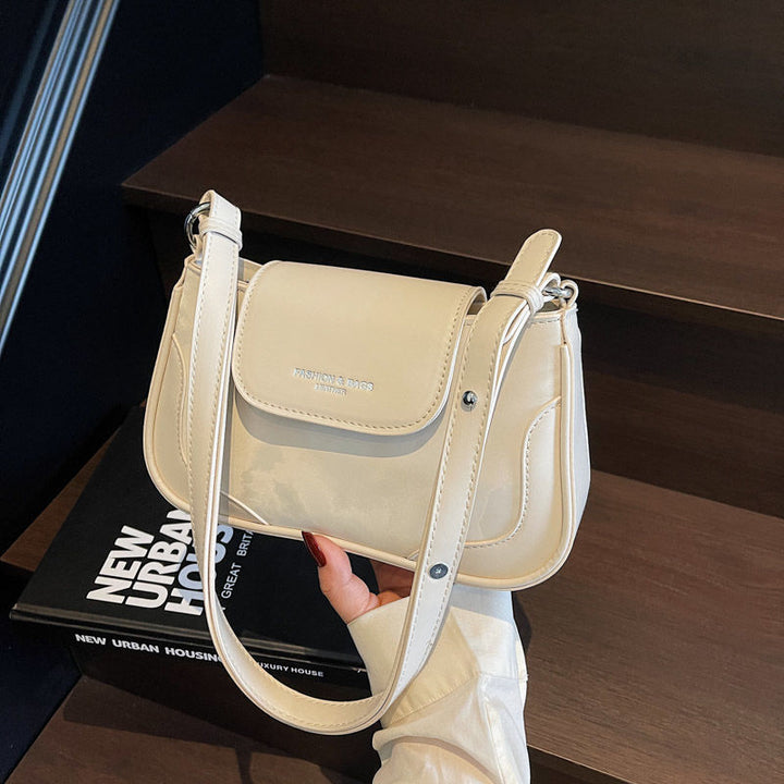 Chic Metallic Crossbody Bag Bowlift