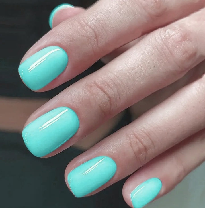 Long-Lasting Acrylic Nail Enhancements Bowlift