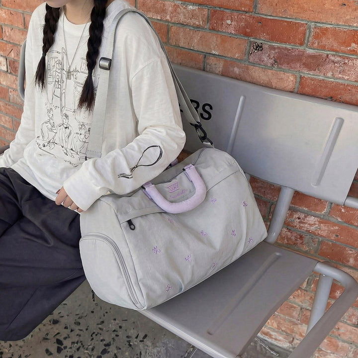 Versatile Travel Tote Bowlift
