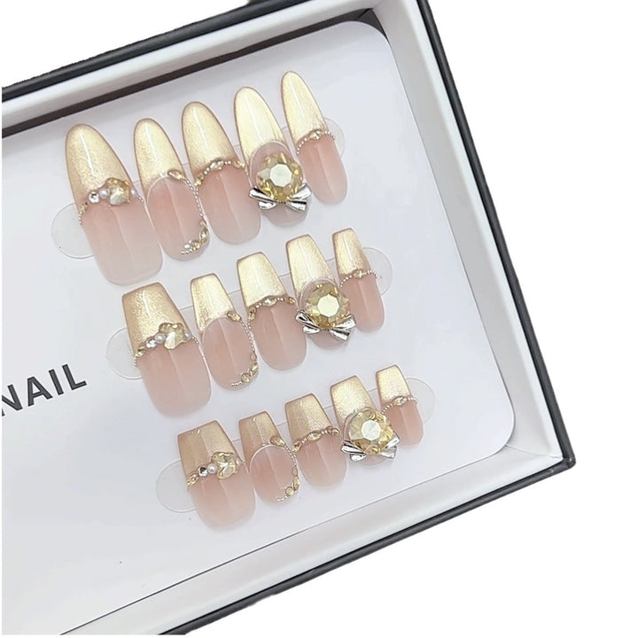 Decorative Rhinestone-Embellished Press-On Nails Bowlift