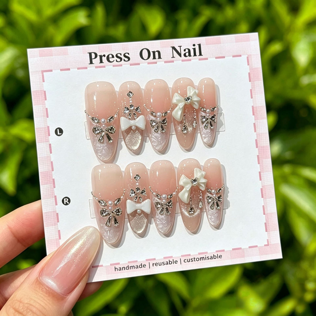 Elegantly Crafted Decorative Press-On Nail Art Set with Gem Accents