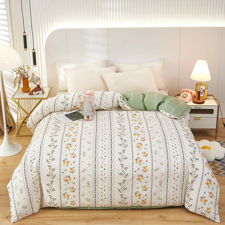Cozy Floral Comforter