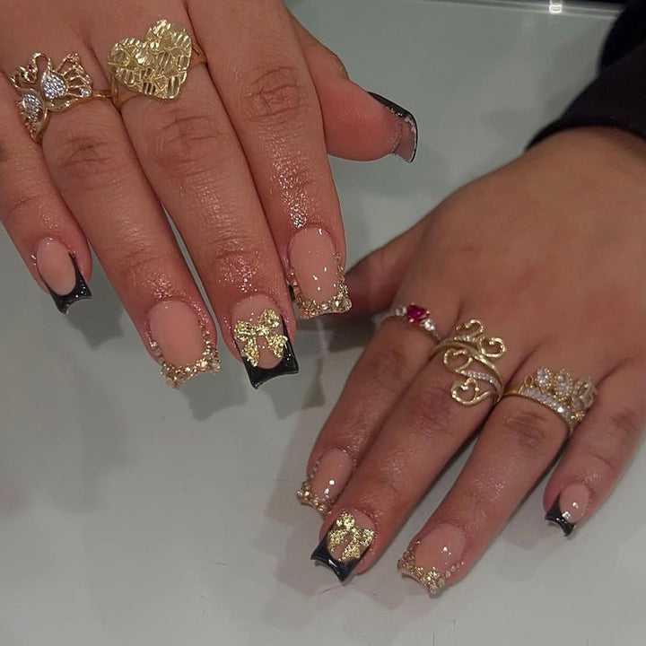 Artificial Nail Art Set with Glamorous Decorations Bowlift