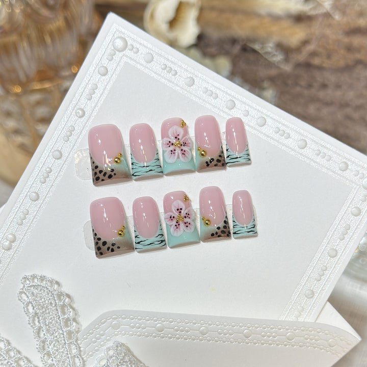 Floral Accented Press-On Nail Tips