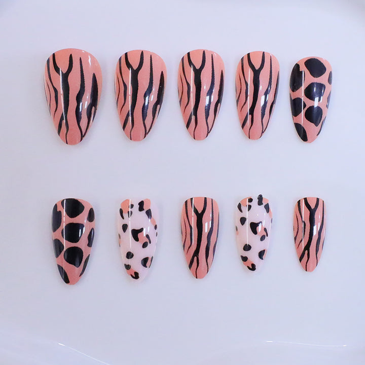 Trendy Animal Print Nail Art Set Bowlift