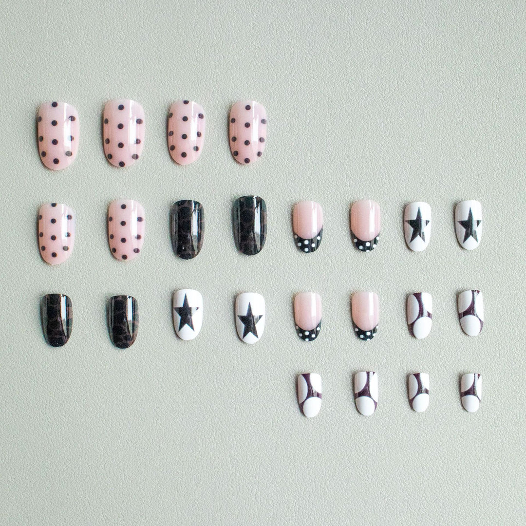 Artistic Nail Art Kit with Geometric Patterns
