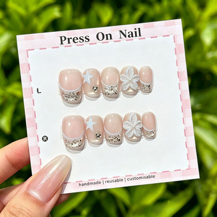 Customizable Floral Press-On Nail Collection