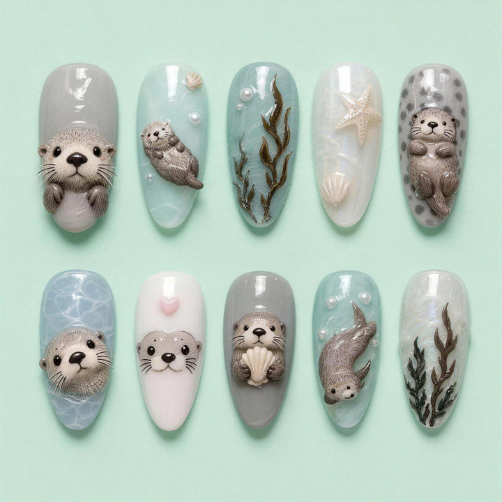 Artistic Animal Themed Press-On Nail Set