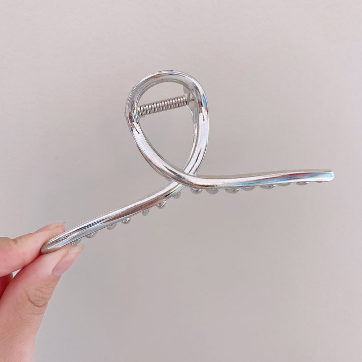 Elegant Chrome Hair Clip Bowlift
