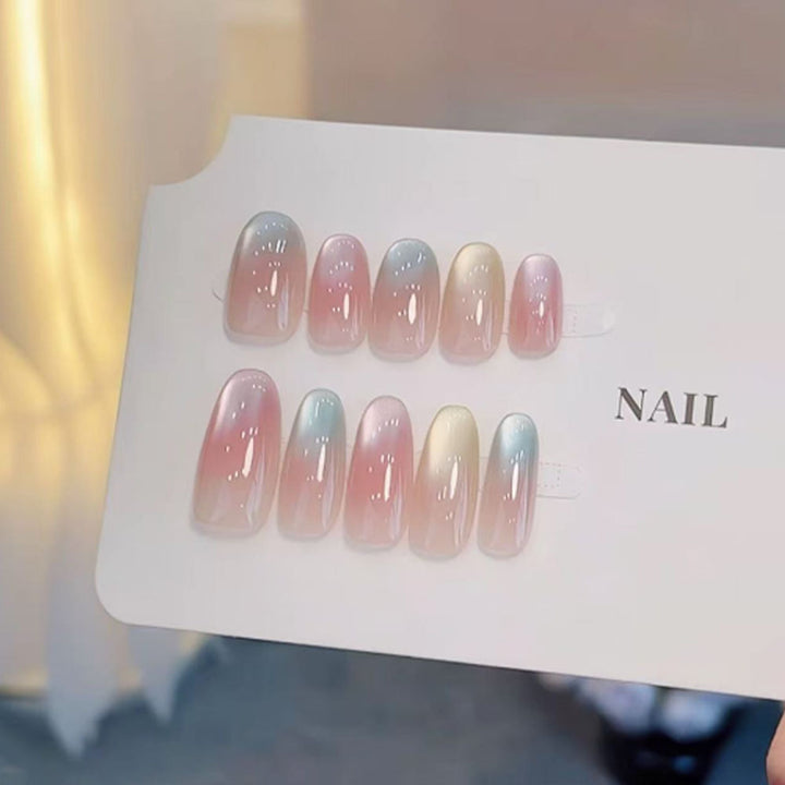 Artistic Nail Tips Bowlift
