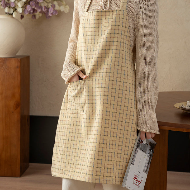 Linen look cooking apron with patch pocket and adjustable neckband Bowlift