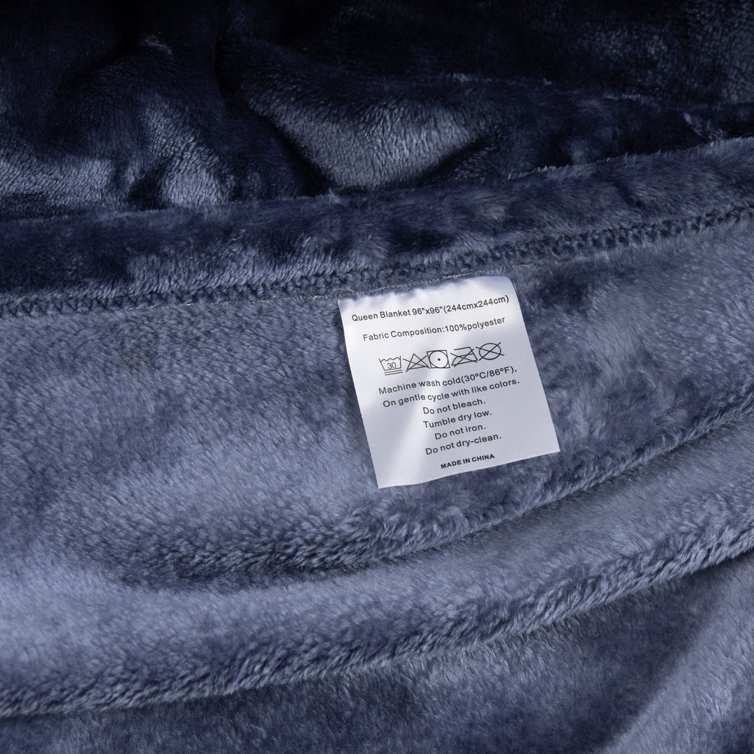 Ultra Soft Microfiber Throw Blanket