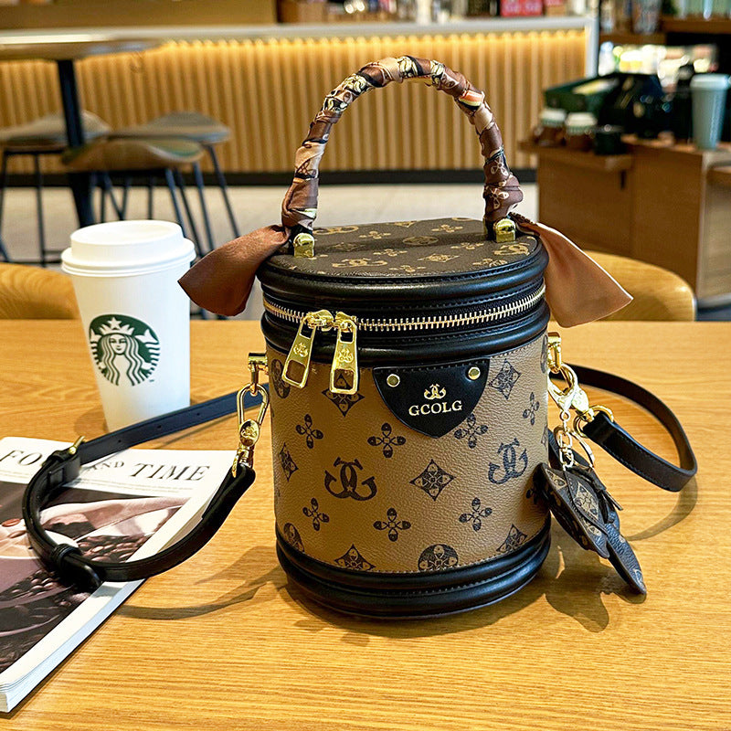 Stylish Round Handheld Bucket Bag