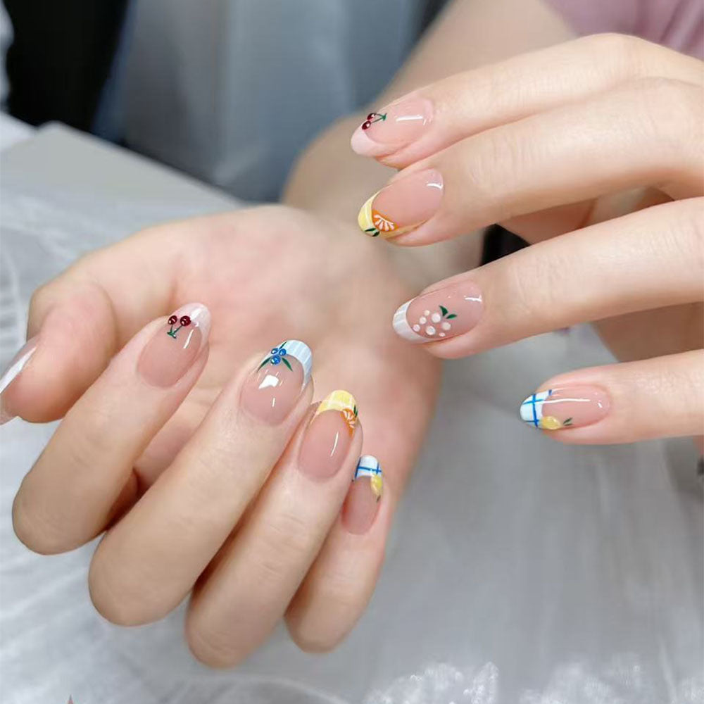 Artificial nails with cheerful flower designs Bowlift