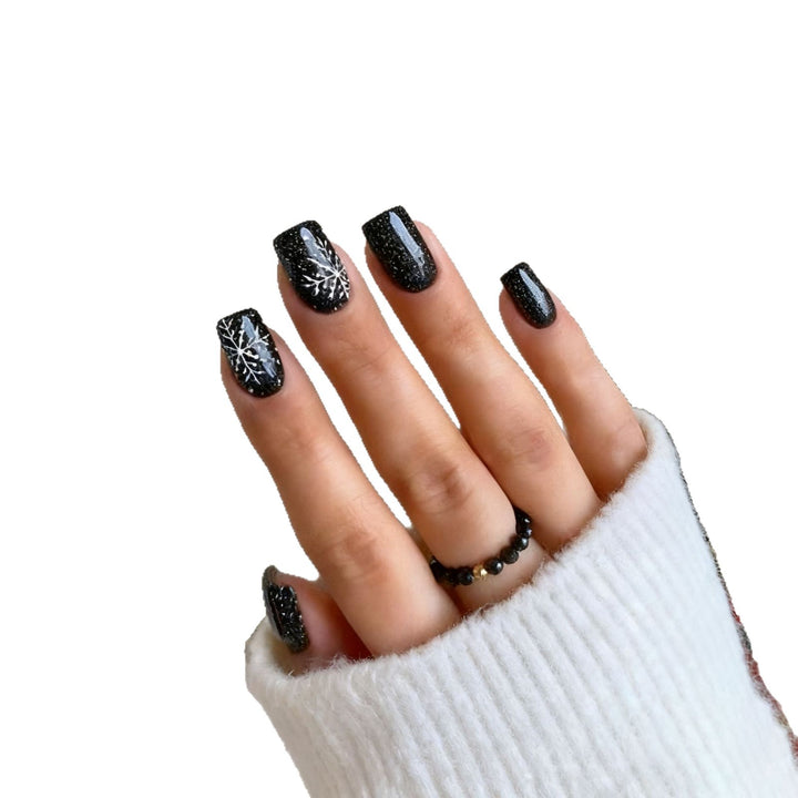Festive Winter Nail Art Bowlift
