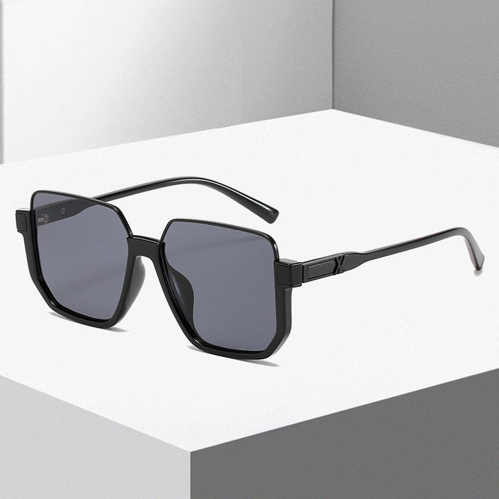 Women modern square sunglasses with stylish frame Bowlift