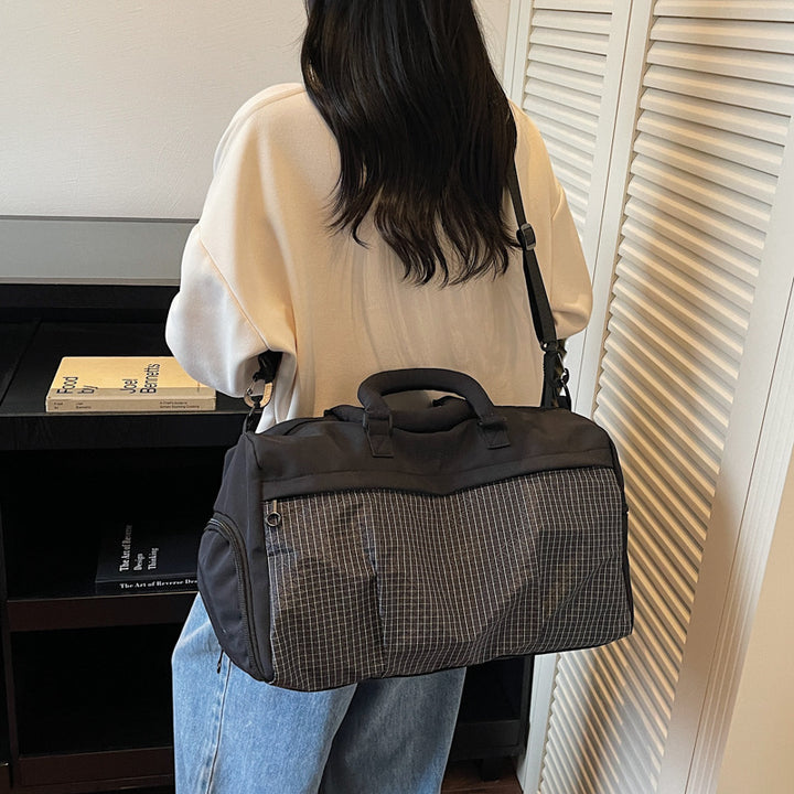 Spacious Multi-Function Travel Duffle Bowlift