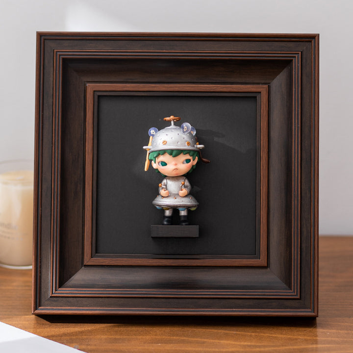 Figurine