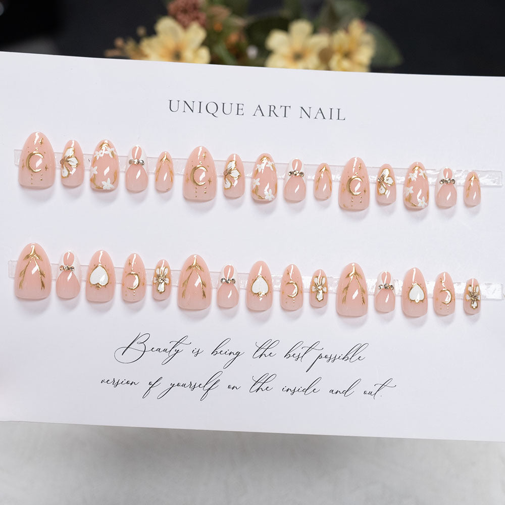 Elegant Decorative Nail Art Set  1791110864