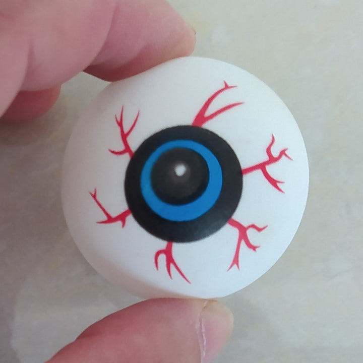 Realistic Decorative Eyeball Prop Bowlift