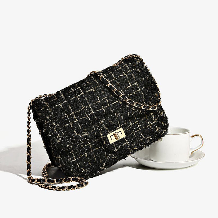 Textured Chain Strap Shoulder Bag Bowlift