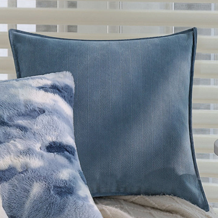 Rectangular faux fur pillowcase luxurious and plush Bowlift