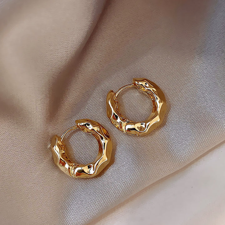 Structured Earrings Made of High-Quality Stainless Steel Bowlift