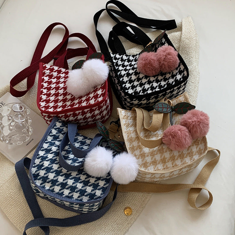 Houndstooth Patterned Tote Bag