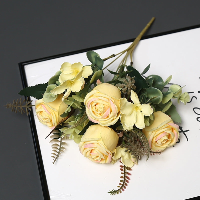 Realistic Floral Bouquet