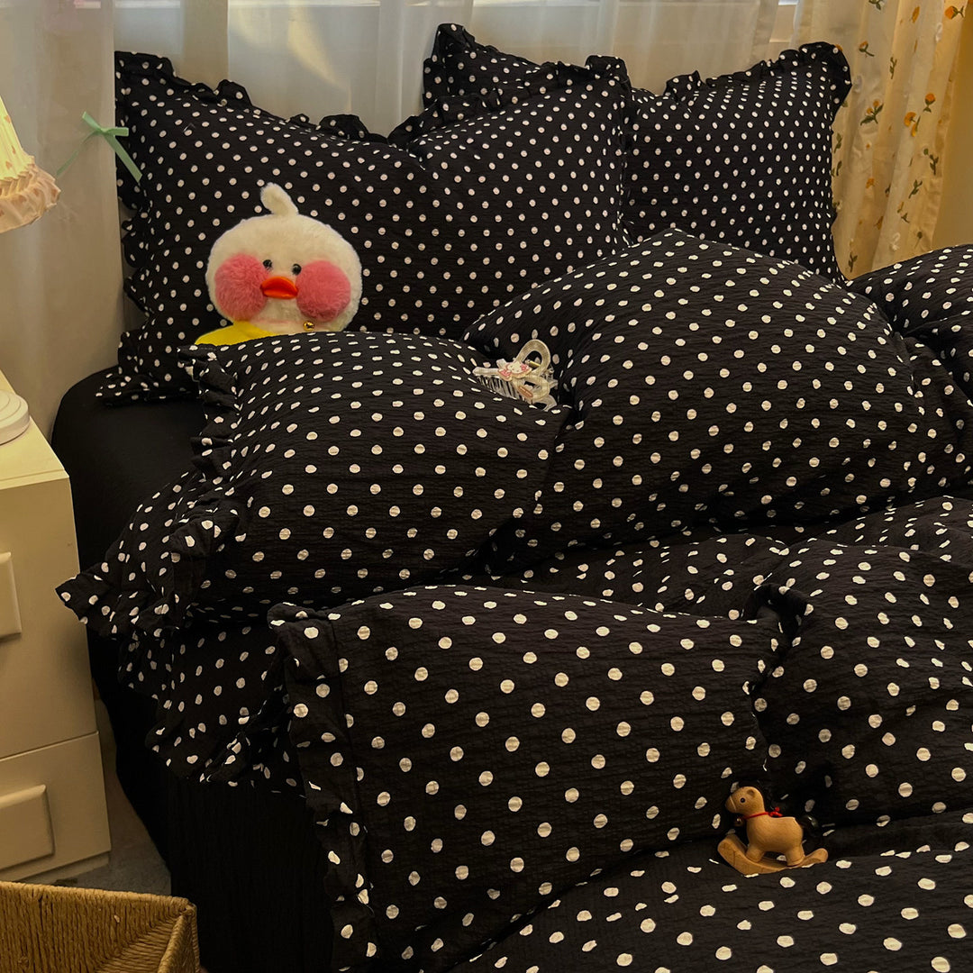 Floral Ruffled Bedding Set