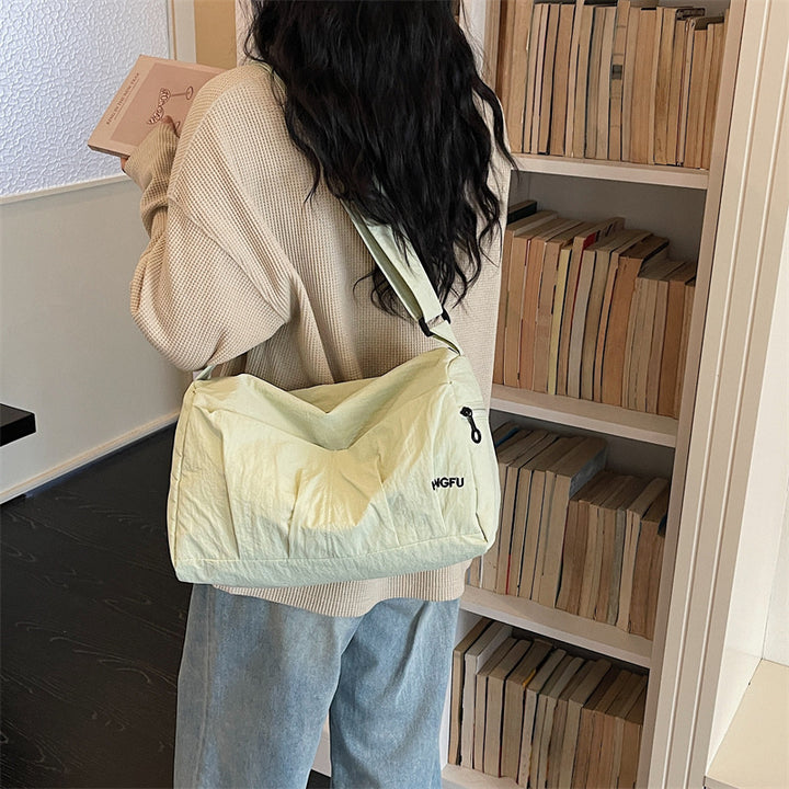 Versatile Everyday Duffle Bag Bowlift