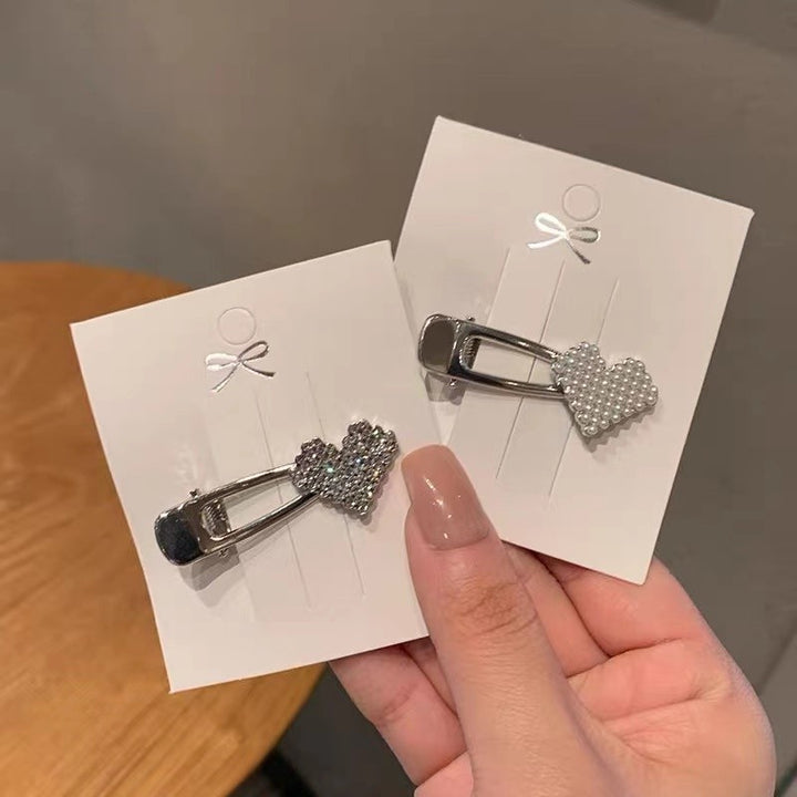 Heart-Shaped Rhinestone Hair Clip Bowlift