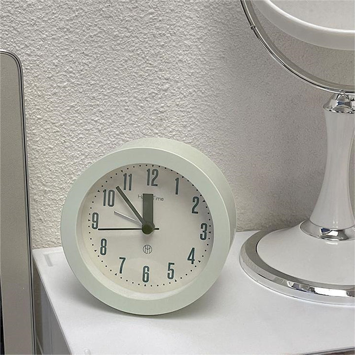 Compact Round Analog Bedside Alarm Clock Bowlift