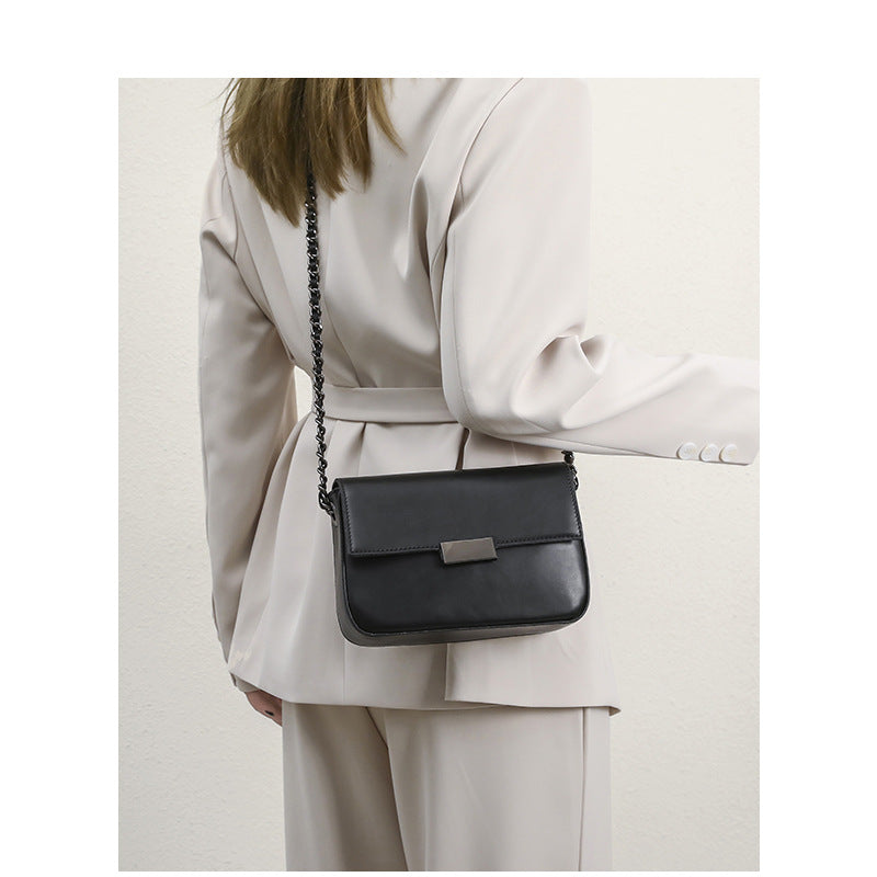 Chic Crossbody Shoulder Bag