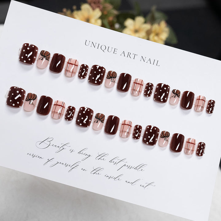 Decorative Nail Art Set with Autumn-Themed Designs