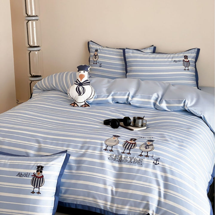 Striped bedding set with maritime seagull embroidery