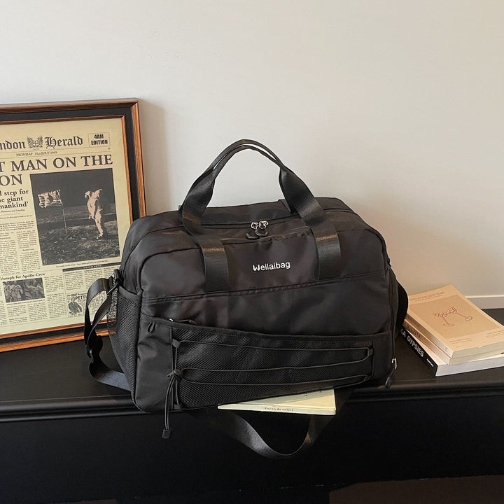 Versatile Multi-Compartment Travel Duffle Bag Bowlift