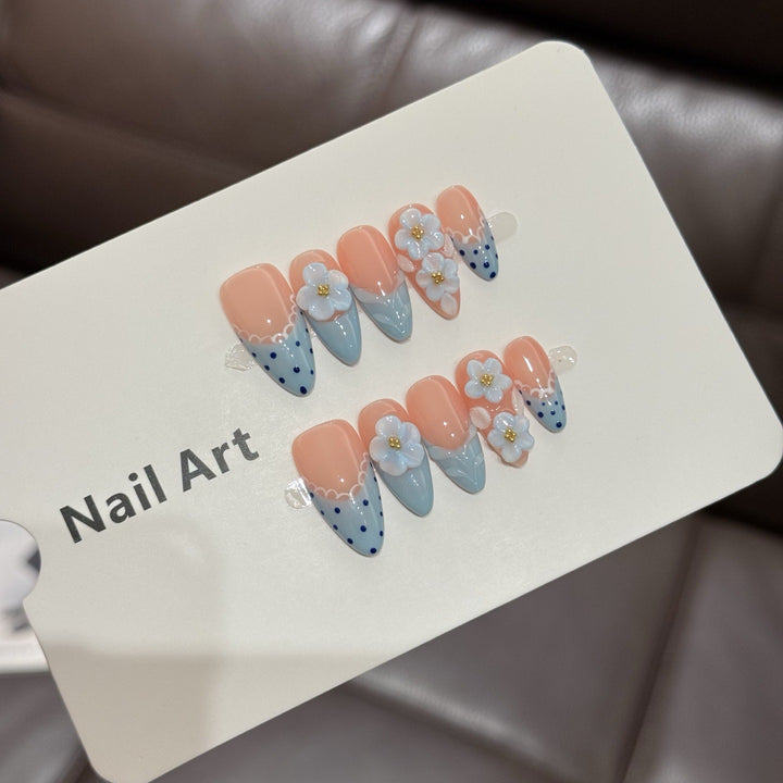 Floral Accent Press-On Nail Art Set