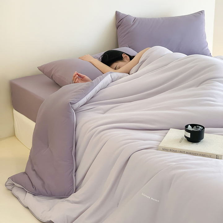 Reversible Lightweight Down-Alternative Comforter Insert with Soft Microfiber Shell and Hypoallergenic Fill