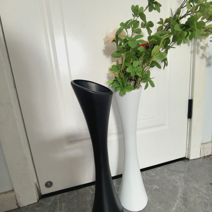 Contemporary Sculpted Vase Bowlift